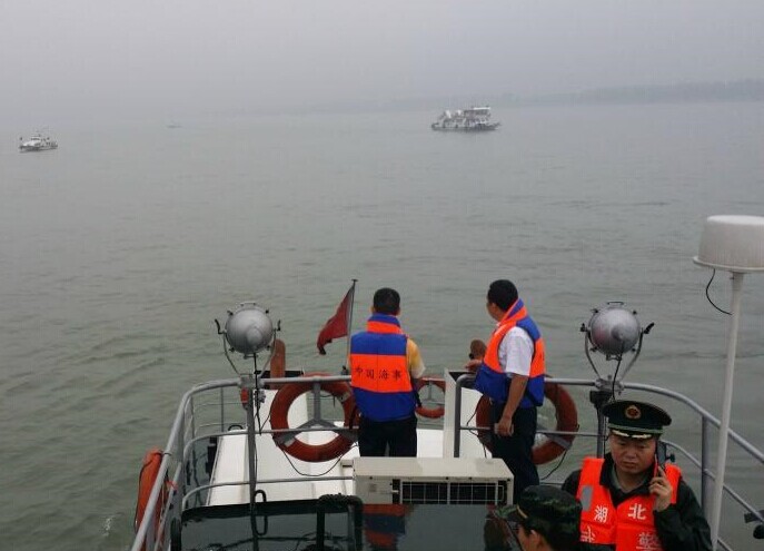 东船西航两头现，送君千里终顺别打一正确生肖详细解答、解释与落实、定量解答解释落实